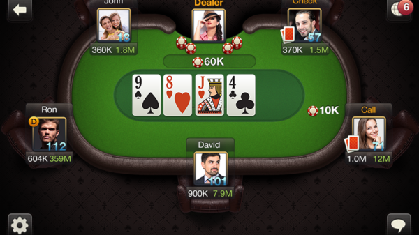 How does the betting round work in a poker game?